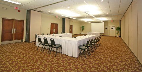 Hotel Doubletree By Hilton Airport Greensboro